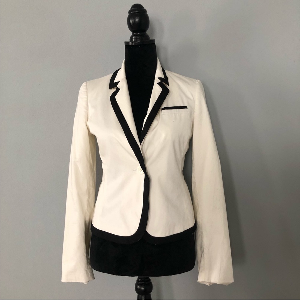 Forever 21 Tuxedo-wear Blazer Jacket